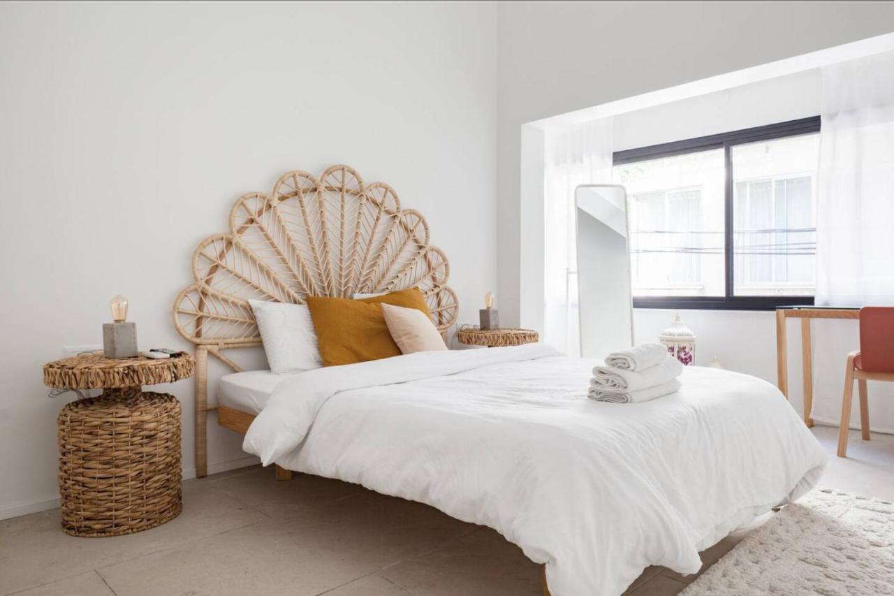 Renovated Large 3Rm Apartment 5 Min From The Beach Тел Авив Екстериор снимка