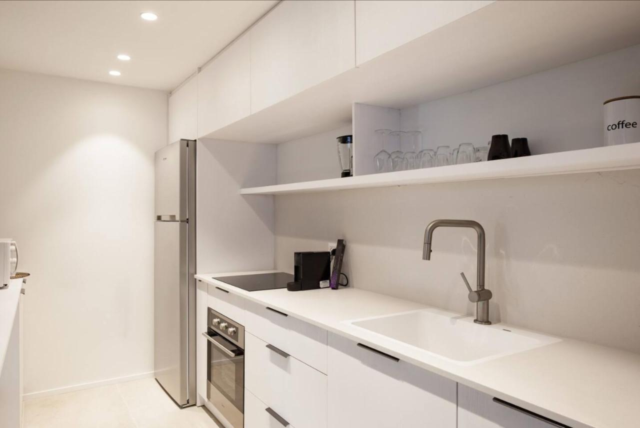 Renovated Large 3Rm Apartment 5 Min From The Beach Тел Авив Екстериор снимка